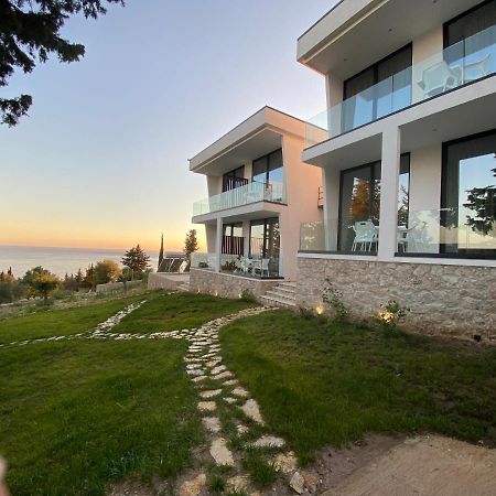 Summer Wine Boutique Hotel Dhërmi エクステリア 写真
