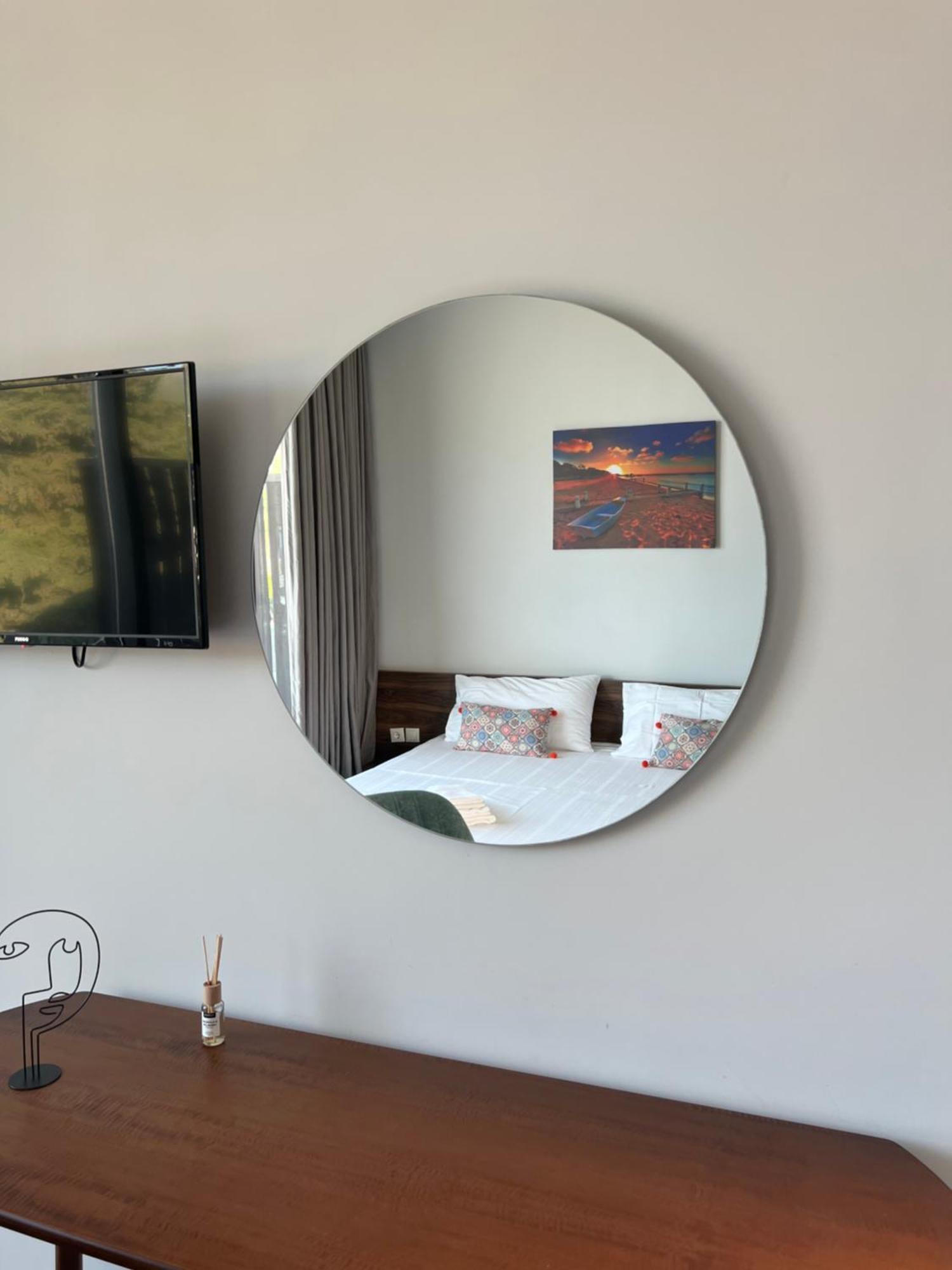 Summer Wine Boutique Hotel Dhërmi エクステリア 写真